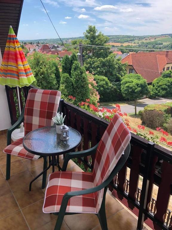 Major Csalad Apartman Hévíz Buitenkant foto